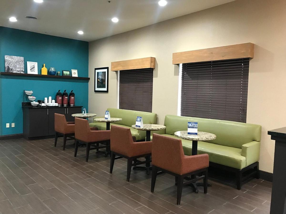 Regency Inn And Suites O'Fallon Eksteriør billede