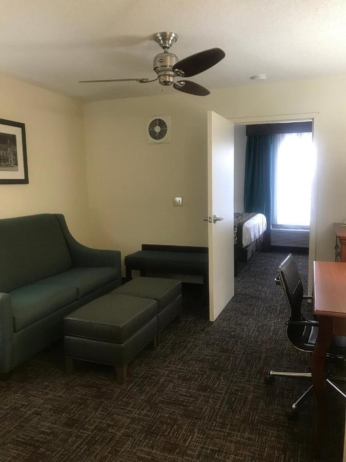 Regency Inn And Suites O'Fallon Eksteriør billede