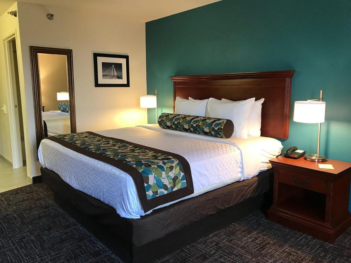 Regency Inn And Suites O'Fallon Eksteriør billede
