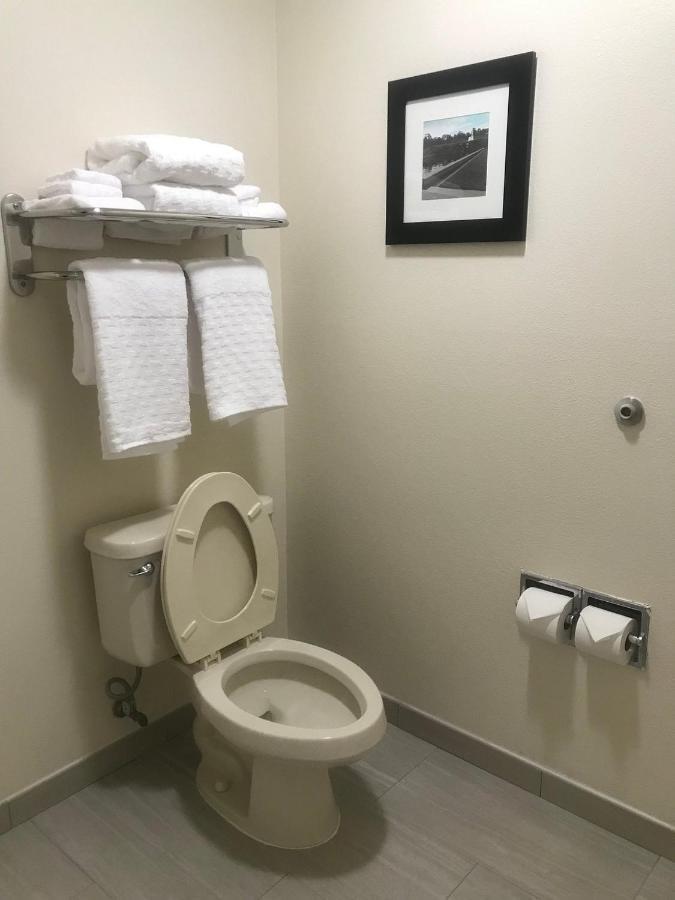 Regency Inn And Suites O'Fallon Eksteriør billede